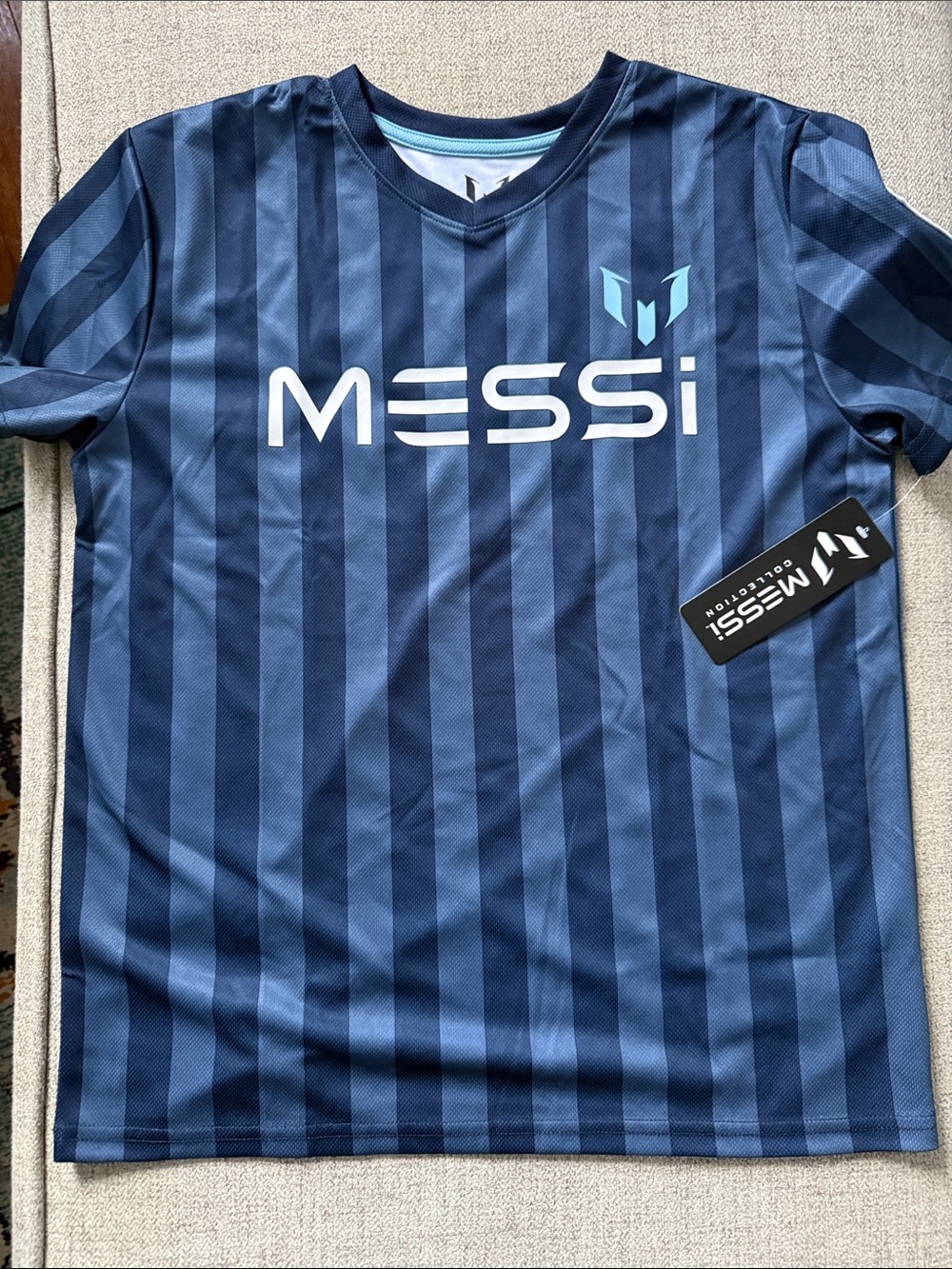 MESSI Kids' Navy & Light Navy Striped Soccer Jersey